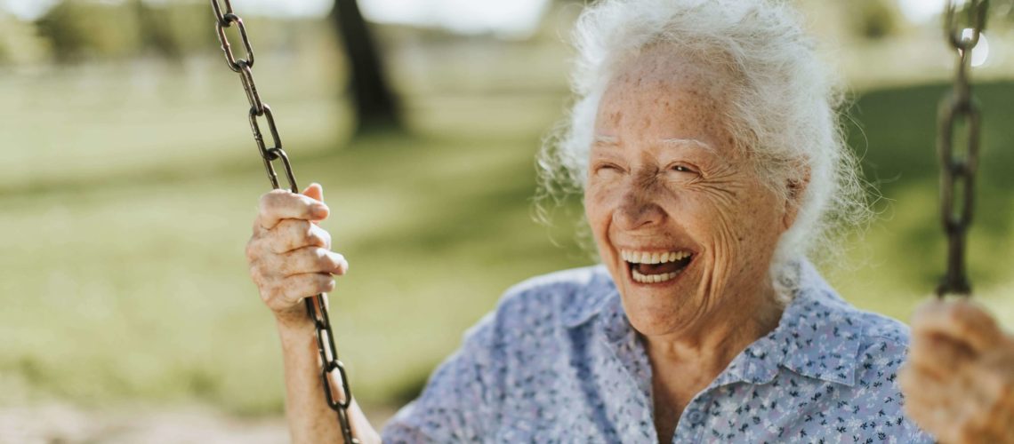 7-habitos-para-envelhecer-com-saude-e-qualidade-de-vida-scaled (1)